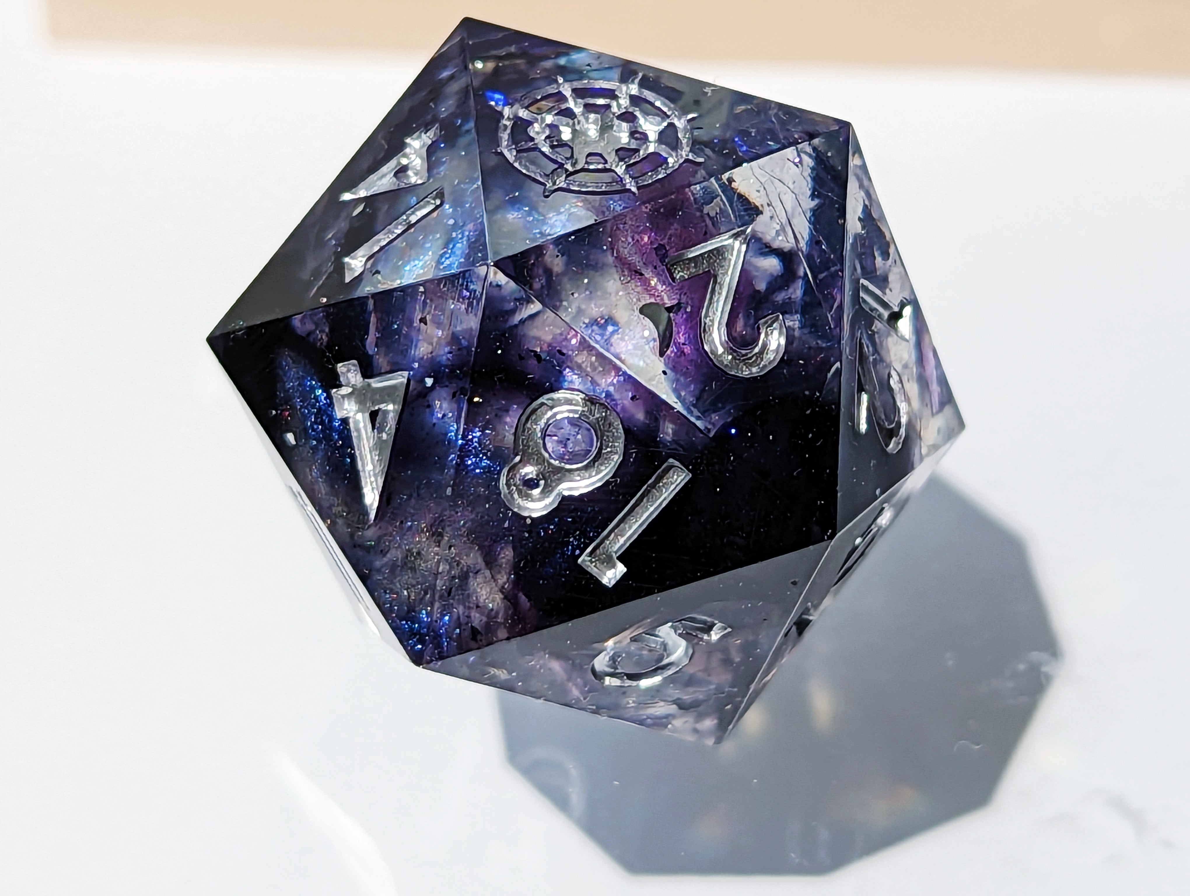 Iuno | XXL D20